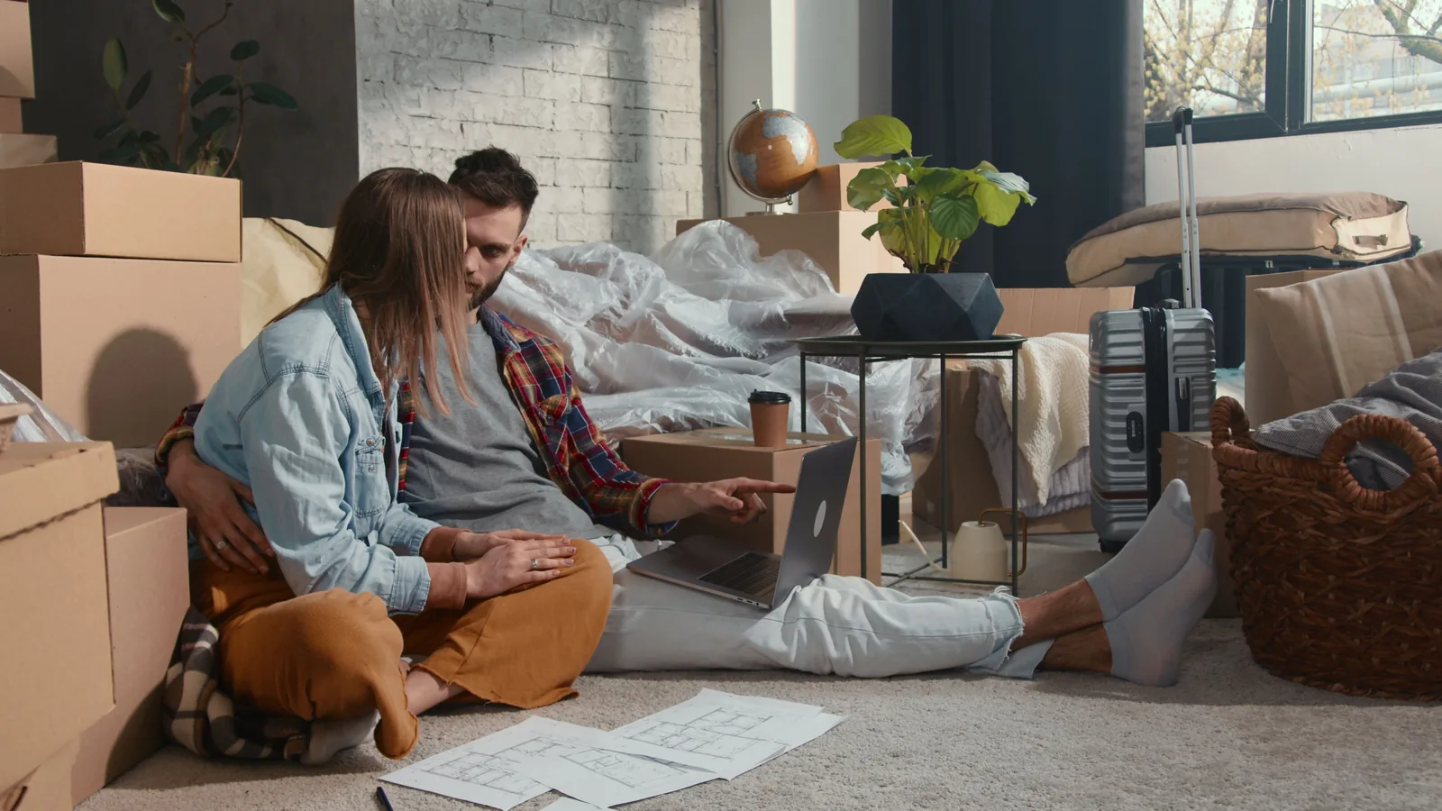 How To Plan Wireless Speakers For A Home That Values Sound And A Calm Room cover image